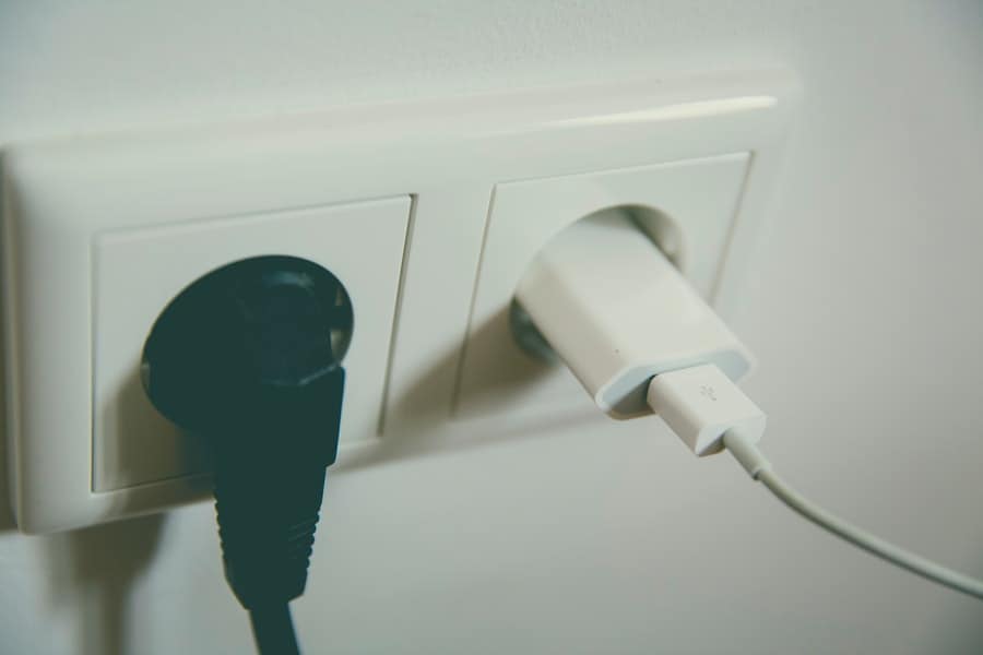 Can You Plug An Extension Cord Into A Surge Protector‍
